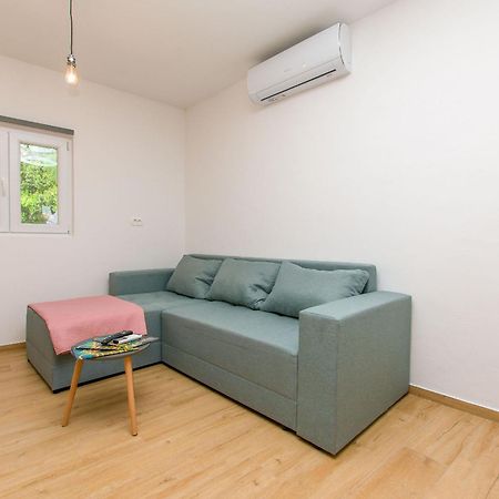 Apartment Petea Омиш Экстерьер фото