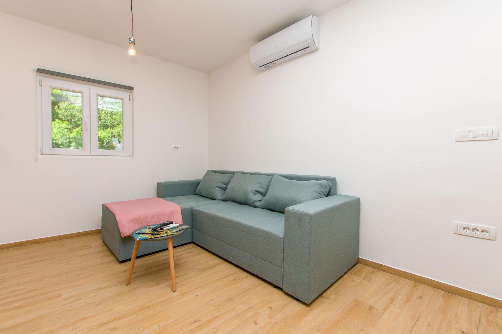 Apartment Petea Омиш Экстерьер фото
