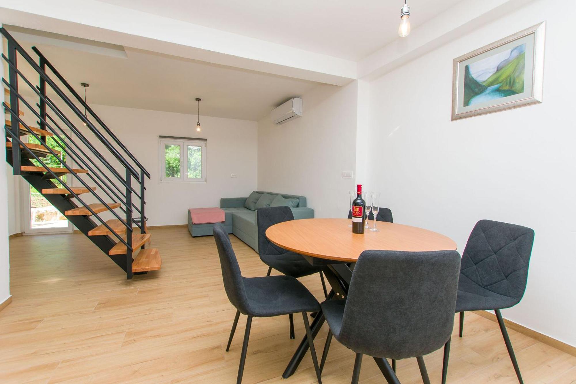 Apartment Petea Омиш Экстерьер фото