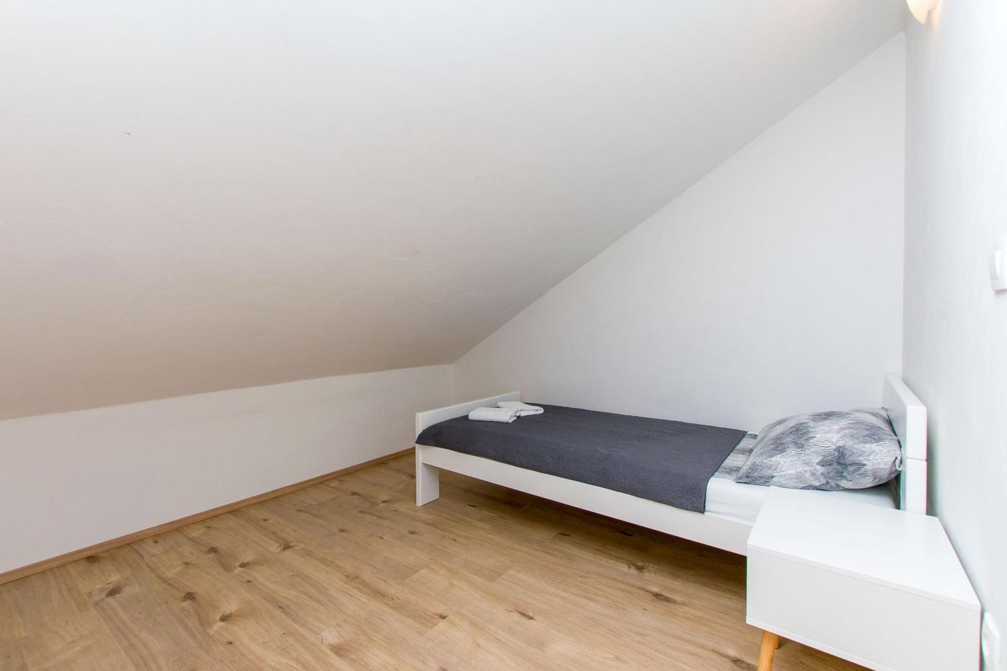 Apartment Petea Омиш Экстерьер фото