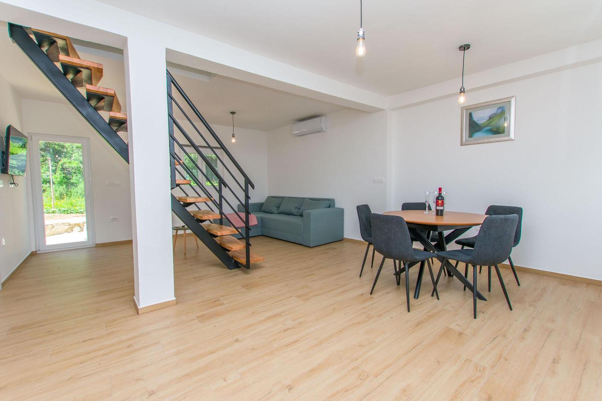 Apartment Petea Омиш Экстерьер фото