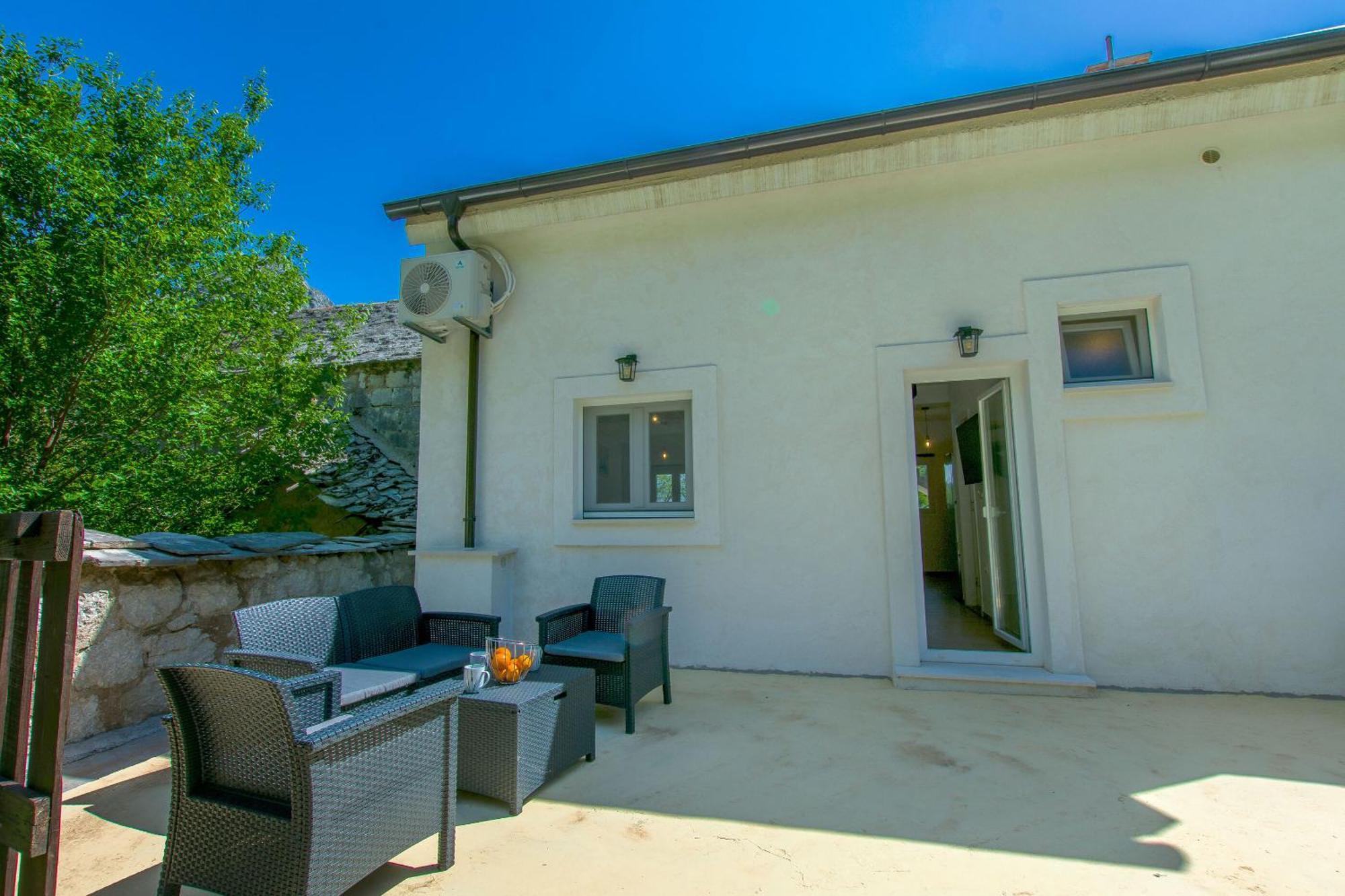 Apartment Petea Омиш Экстерьер фото
