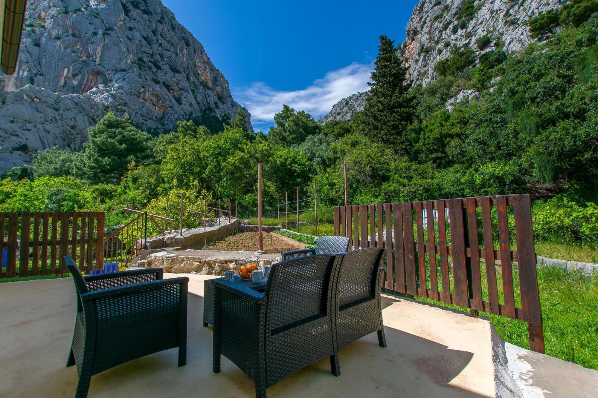 Apartment Petea Омиш Экстерьер фото