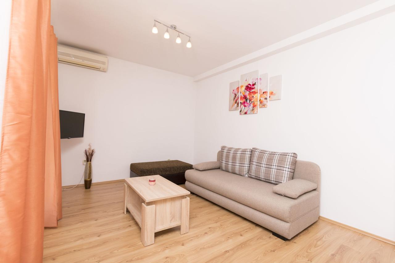 Apartment Petea Омиш Экстерьер фото
