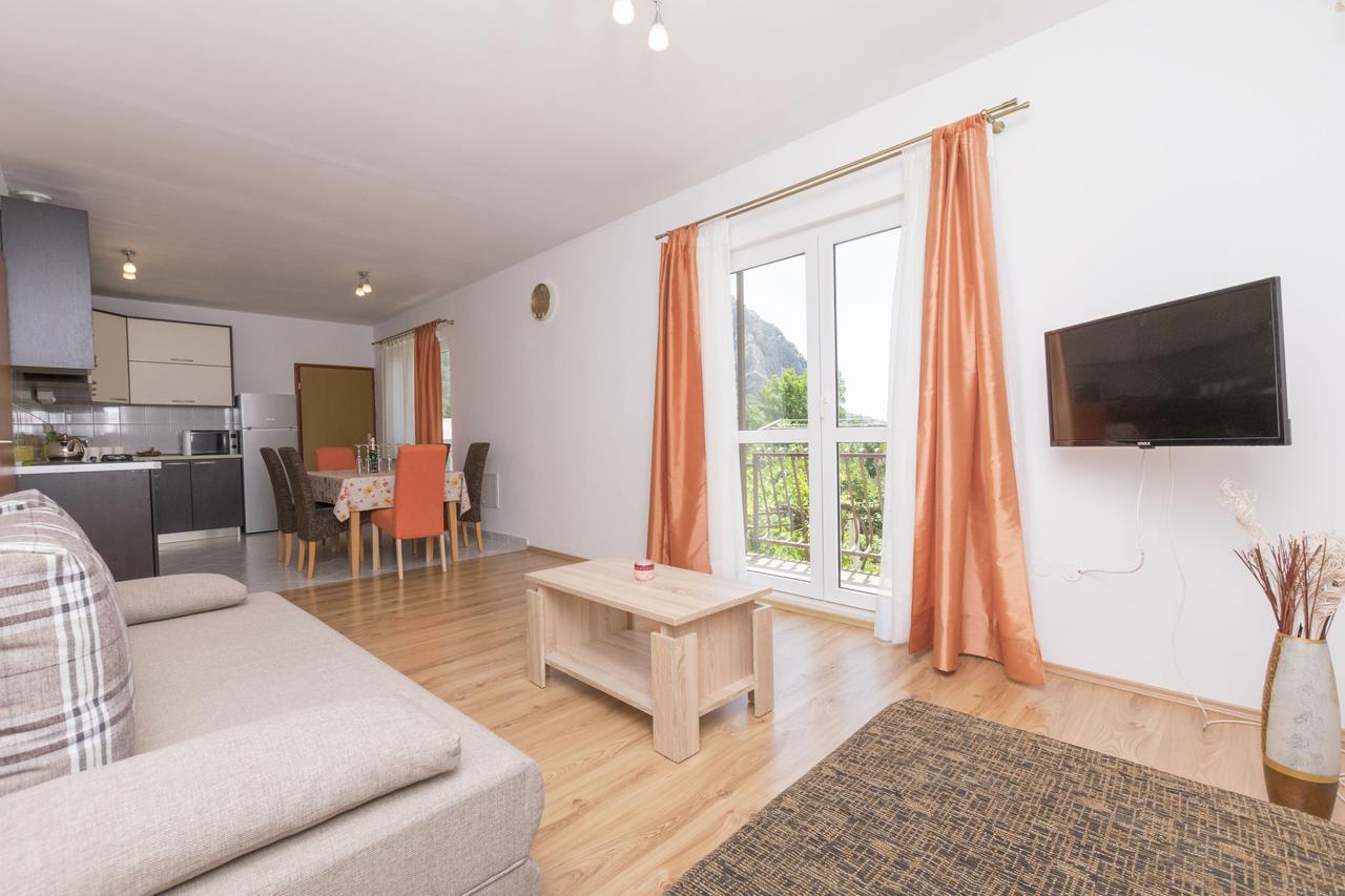 Apartment Petea Омиш Экстерьер фото